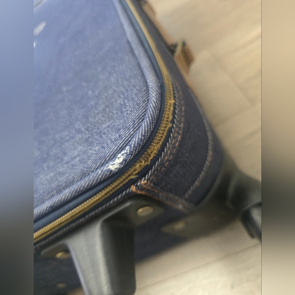 Hello Kitty Sanrio Y2K Denim Carry On Suitcase Unique Rare - Picture 13 of 16